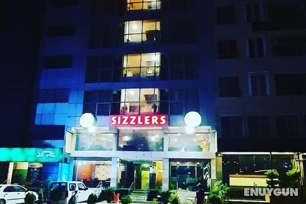 Divine Hotel Islamabad Dış Mekan