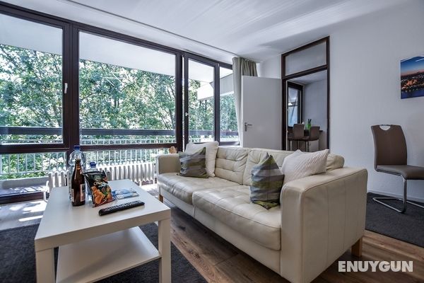 Domicile Cologne Öne Çıkan Resim