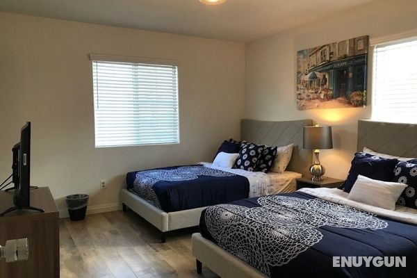 Downtown LA Comfortable Bedrooms Öne Çıkan Resim