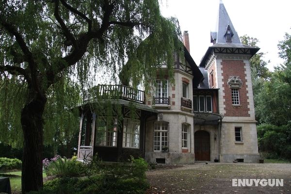 Villa du Châtelet Öne Çıkan Resim