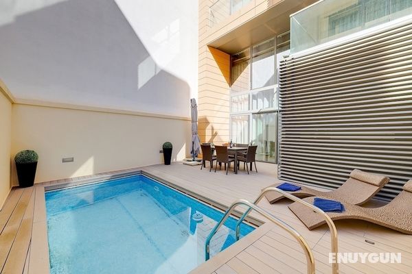 Duplex Luxury Apartment in Portomaso With Pool Öne Çıkan Resim