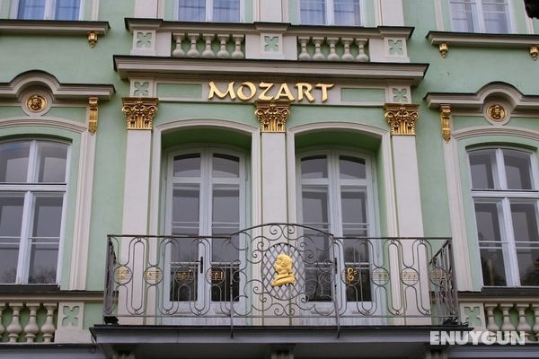 EA Hotel Mozart Öne Çıkan Resim