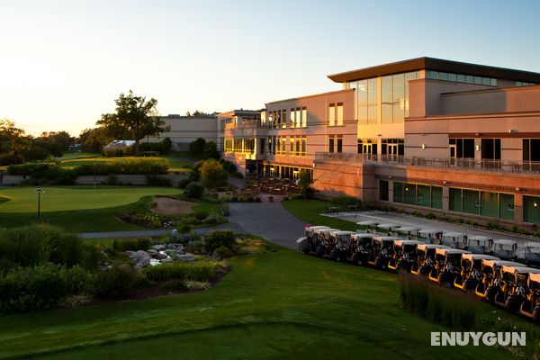 Eaglewood Resort and Spa Genel