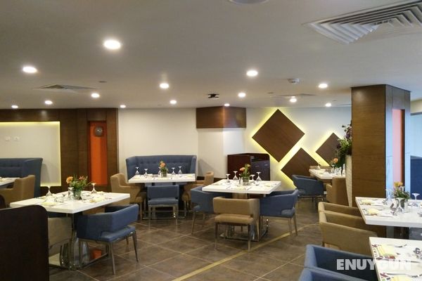 Eastern El Montazah Hotel Yeme / İçme