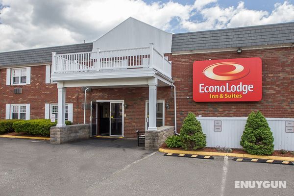 Econo Lodge Inn & Suites Airport Genel