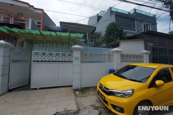 Eiffel Residence Tarakan - Female Only Öne Çıkan Resim