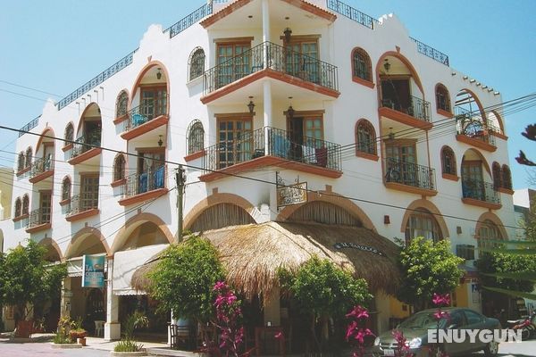 El Patio Hotel & Suites Genel