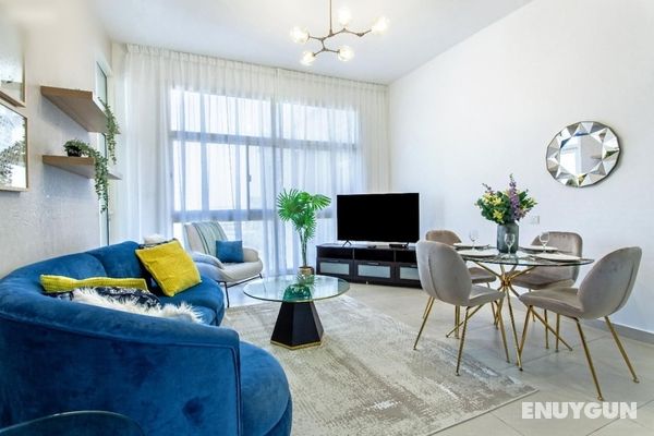 Elegant Apt In Al Barsha South Öne Çıkan Resim