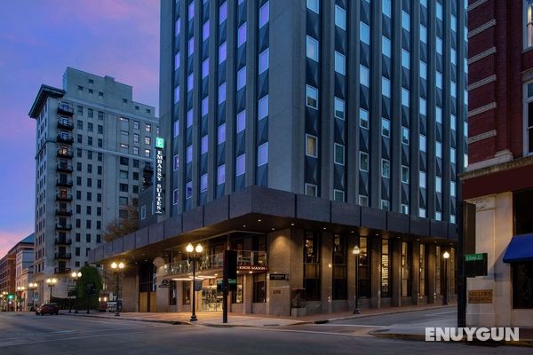 EMBASSY SUITES BY HILTON KNOXVILLE DOWNTOWN Genel
