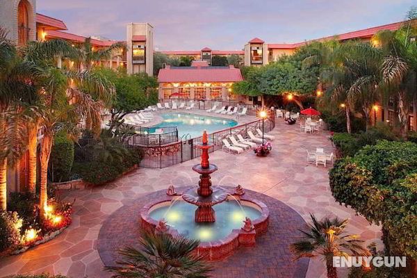 Embassy Suites by Hilton Scottsdale Genel