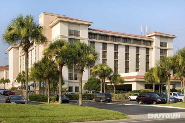 Embassy Suites Jacksonville Genel