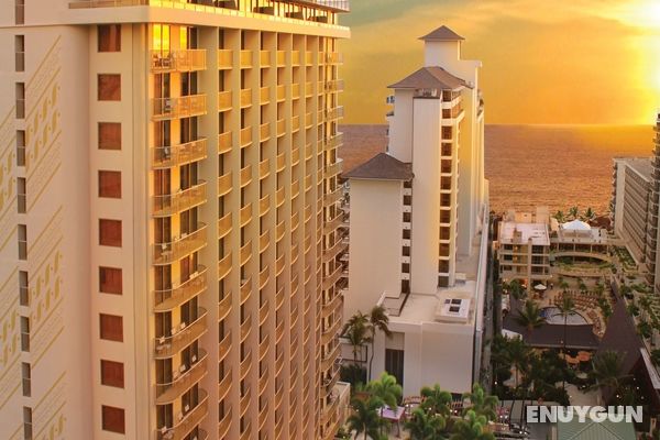 Embassy Suites - Waikiki Beach Walk Genel
