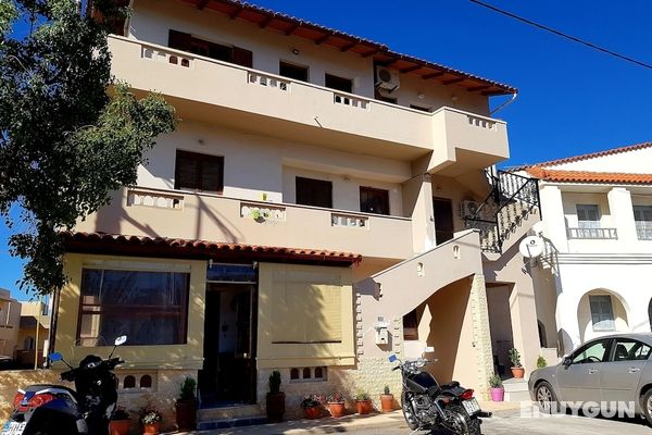 Emmanouil Airport Beach Apartment Öne Çıkan Resim