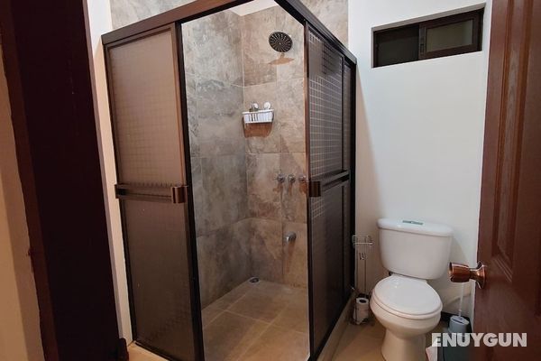 Apartment Equipped With Excellent Location Banyo Tipleri