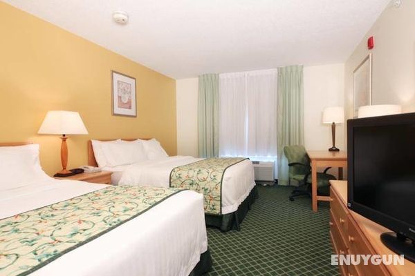 Fairfield Inn and Suites by Marriott Wheeling St Clairsville Genel
