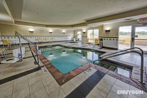 Fairfield Inn & Suites by Marriott Oklahoma City-Warr Acres Genel
