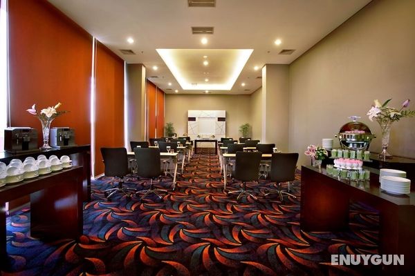 Fame Hotel Gading Serpong - CHSE Certified Genel