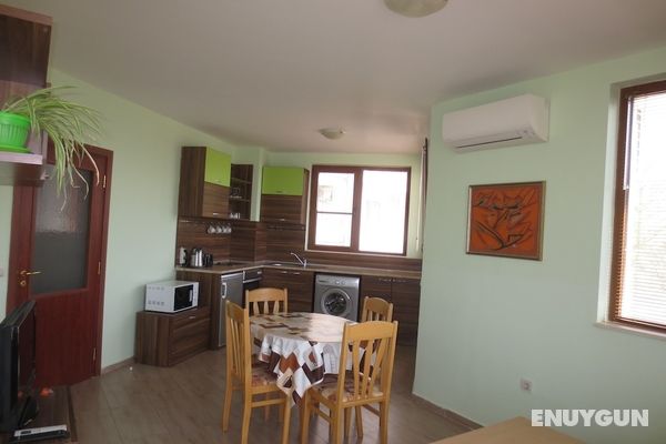 Fantasy Apartments Öne Çıkan Resim