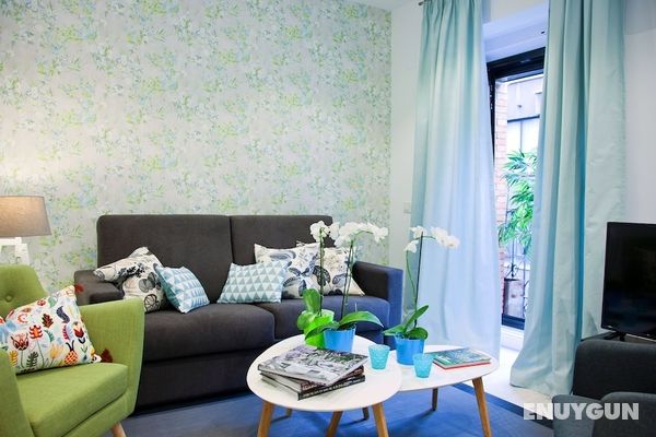 Feelathome Madrid Suites Apartments Öne Çıkan Resim