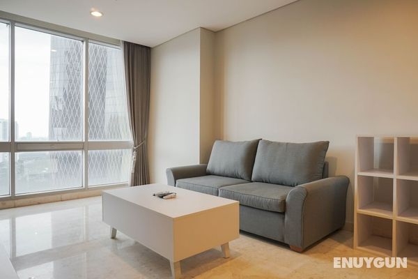 Fully Furnished 1BR with Working Room at The Empyreal Apartment Öne Çıkan Resim