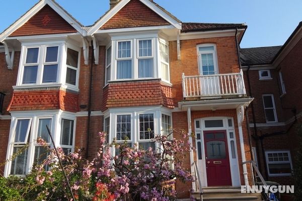 Gorgeous 4-bed House in Bexhill-on-sea, sea Views Öne Çıkan Resim