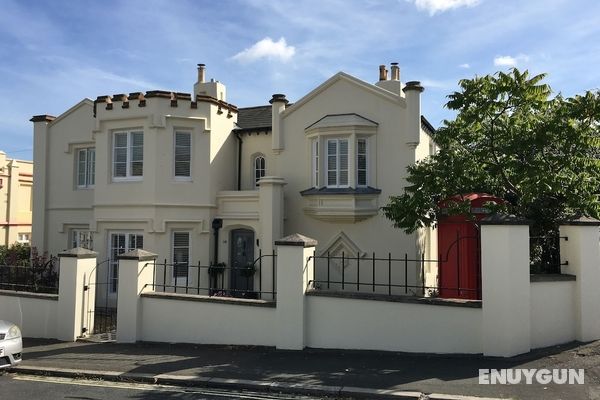 Gothic Cottage - Ryde Öne Çıkan Resim