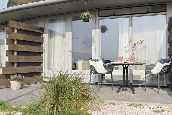 Graceful Holiday Home in Callantsoog With Private Terrace Öne Çıkan Resim