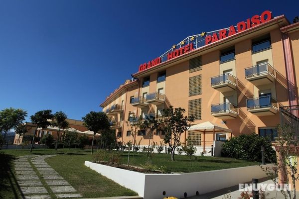 Grand Hotel Paradiso Genel