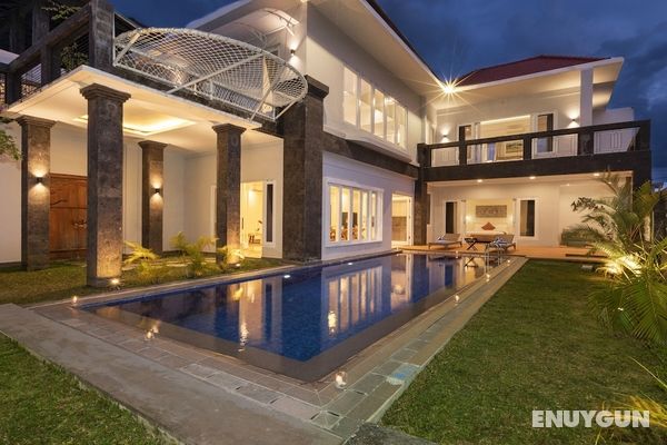 Villa Haka Jimbaran by Nagisa Bali Öne Çıkan Resim