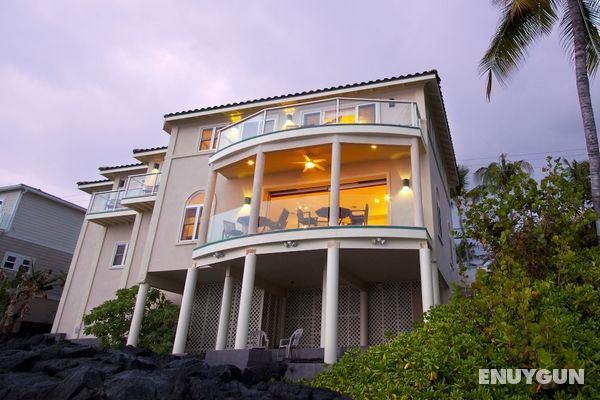 Hale Honu-oceanfront 4 Bedroom Home by RedAwning Öne Çıkan Resim