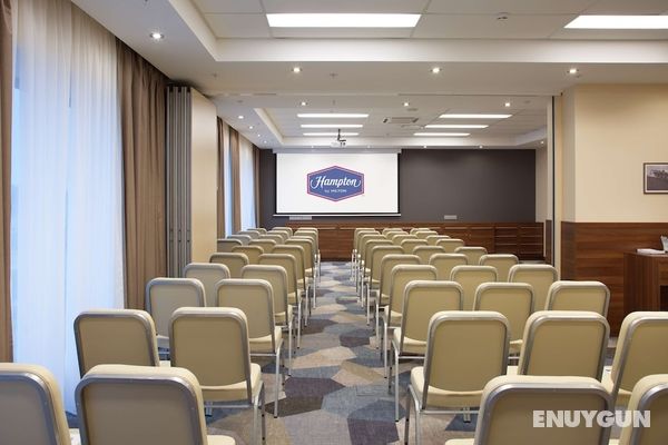 Hampton by Hilton Minsk City Centre Genel