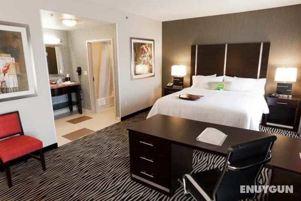 Hampton Inn and Suites Tulsa Central Genel