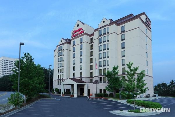 Hampton Inn & Suites Atlanta-Galleria Genel