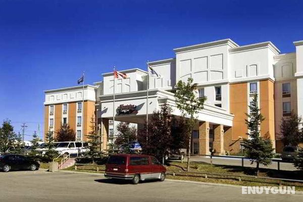 Hampton Inn & Suites by Hilton Calgary-Airport Genel