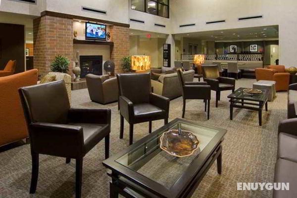 Hampton Inn & Suites Omaha-Downtown Genel