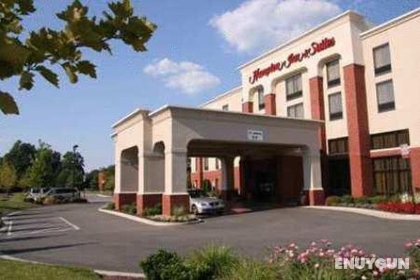 Hampton Inn & Suites Richmond - Downtown, VA Genel