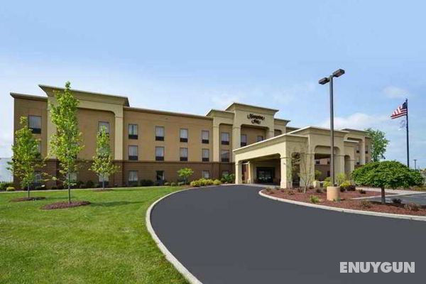 Hampton Inn Utica Genel