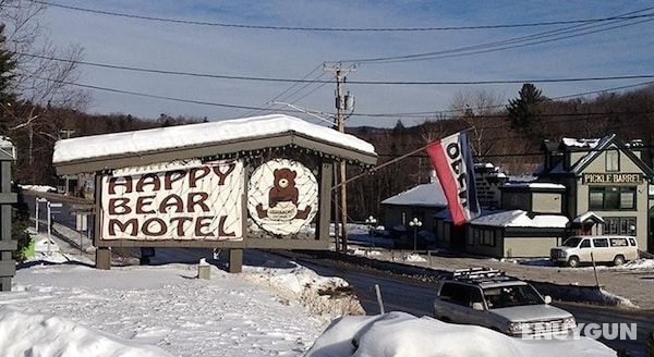 Happy Bear Motel Öne Çıkan Resim