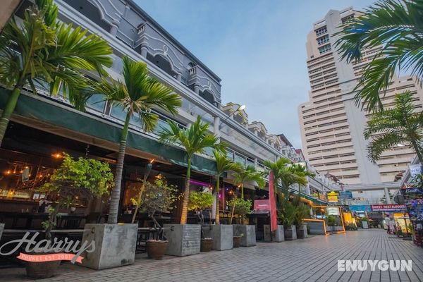 Harrys Restaurant, Bar Hotel - Patong Beach Öne Çıkan Resim