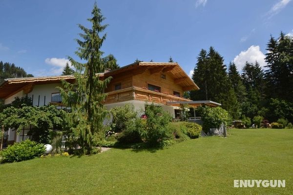 Heavenly Apartment in Wängle Tyrol near Walking Trails Öne Çıkan Resim