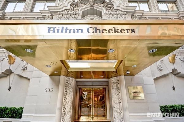 Hilton Checkers Los Angeles Genel