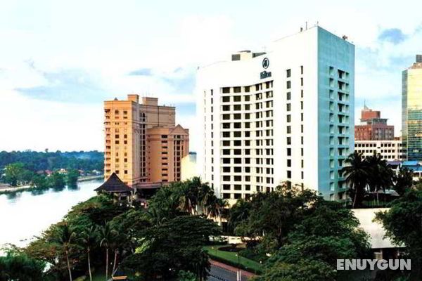 Hilton Kuching Genel