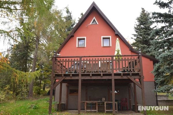 Holiday Home in Erzgebirge Mountains With Terrace Öne Çıkan Resim