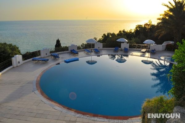 Holiday House With Pool Maria on Agios Gordios Beach Öne Çıkan Resim