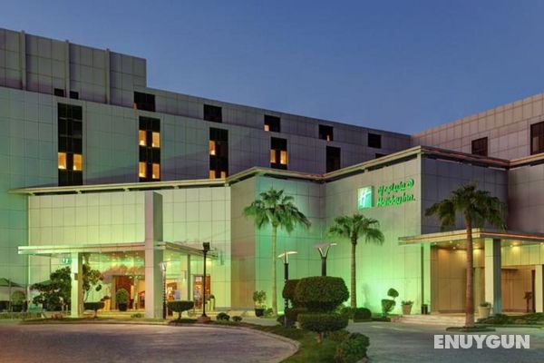 Holiday Inn Al Qasr Genel