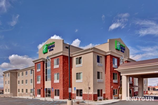 Holiday Inn Express and Suites Albuquerque Airport Genel