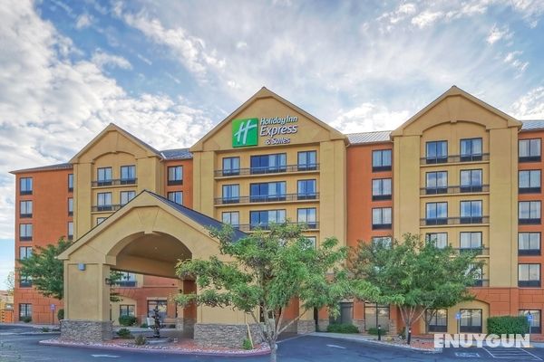 Holiday Inn Express and Suites Albuquerque Midtown Genel