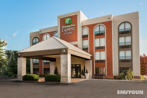 Holiday Inn Express and Suites Bentonville Genel