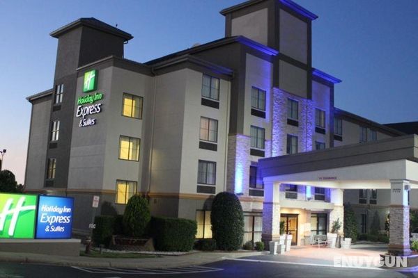 Holiday Inn Express and Suites Charlotte Concord I Genel