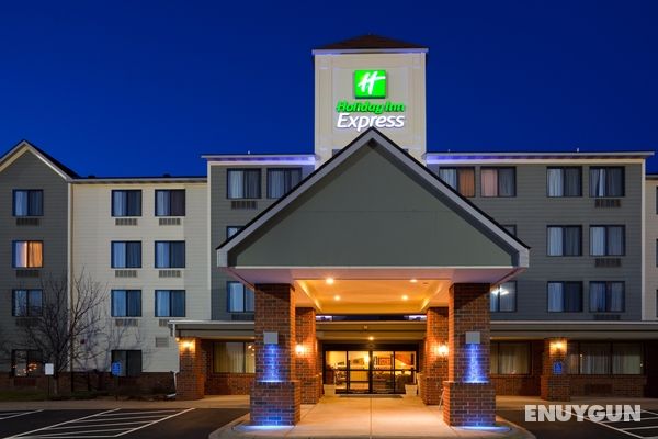 Holiday Inn Express and Suites Coon Rapids Blaine Genel